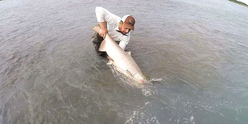 Fishing Guides on the Kenai River | 8hrs Salmon Fishing